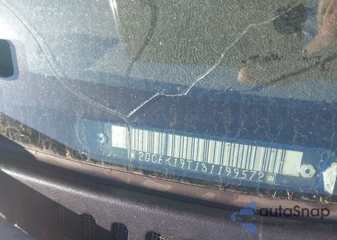 2003 Chevrolet Silverado K1500 из США, поврежденный, VIN 2GCEK19T131199572